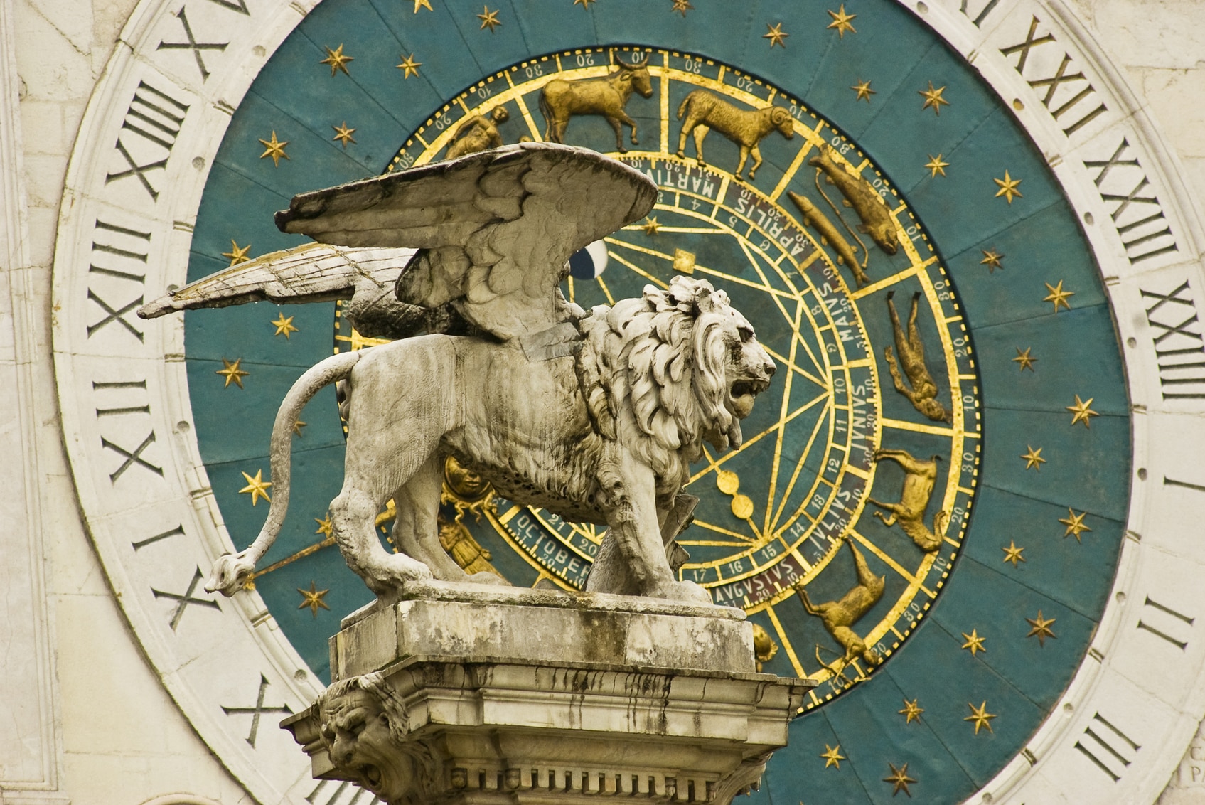 Cosa visitare a Padova in un giorno - Piazza dei Signori Torre dell’Orologio