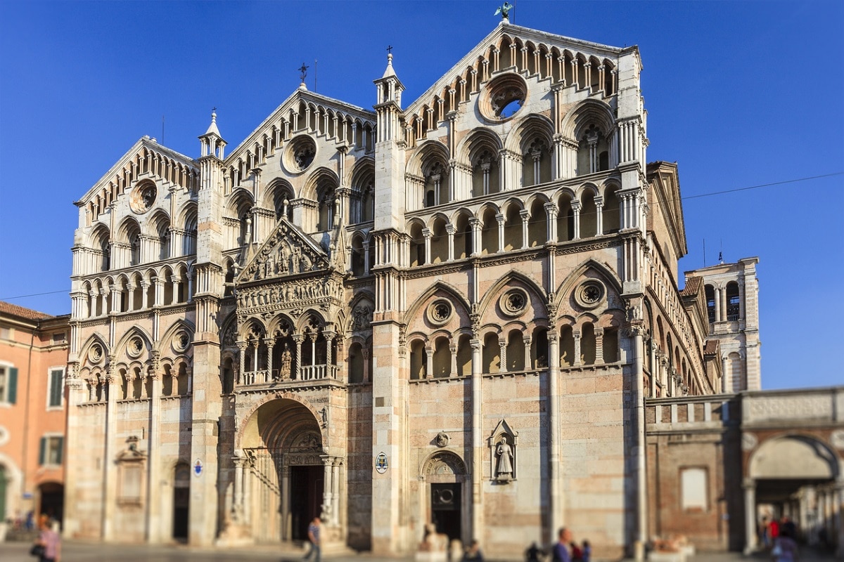 cattedrale-di-san-giorgio-ferrara