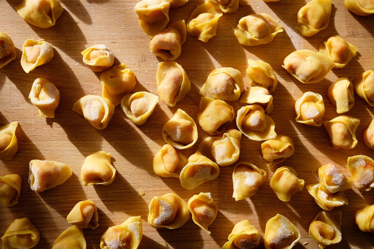 dove mangiare tortellini a bologna