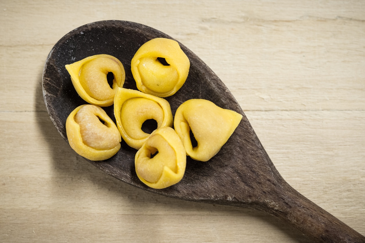 dove mangiare tortellini a bologna sfoglia rina