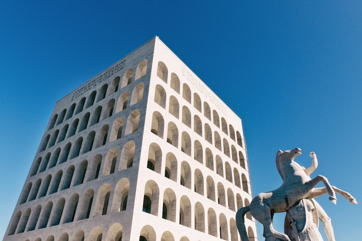 roma eur colosseo quadrato palazzo della civiltà