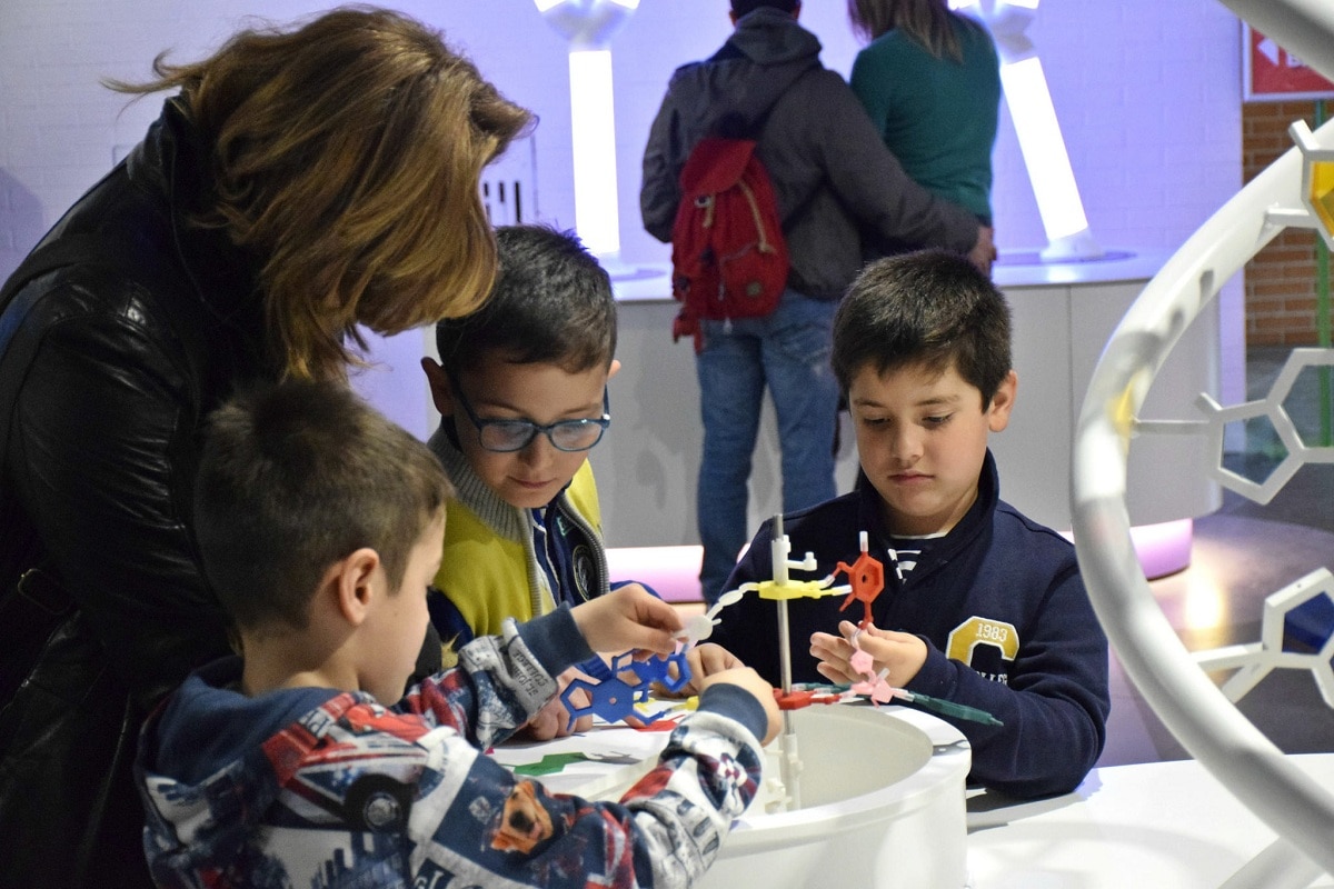 cosa vedere a napoli con bambini città della scienza