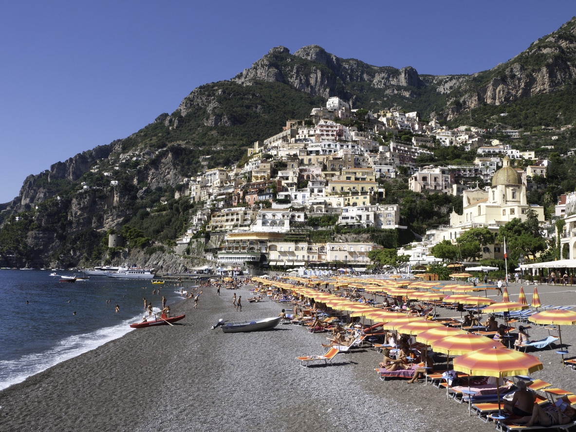 mare in campania costiera amalfitana spiaggia