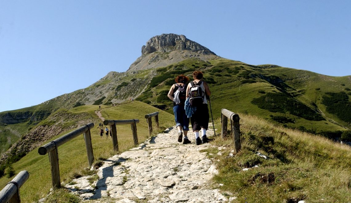 Italy’s Hiking: Trails with Stunning Views