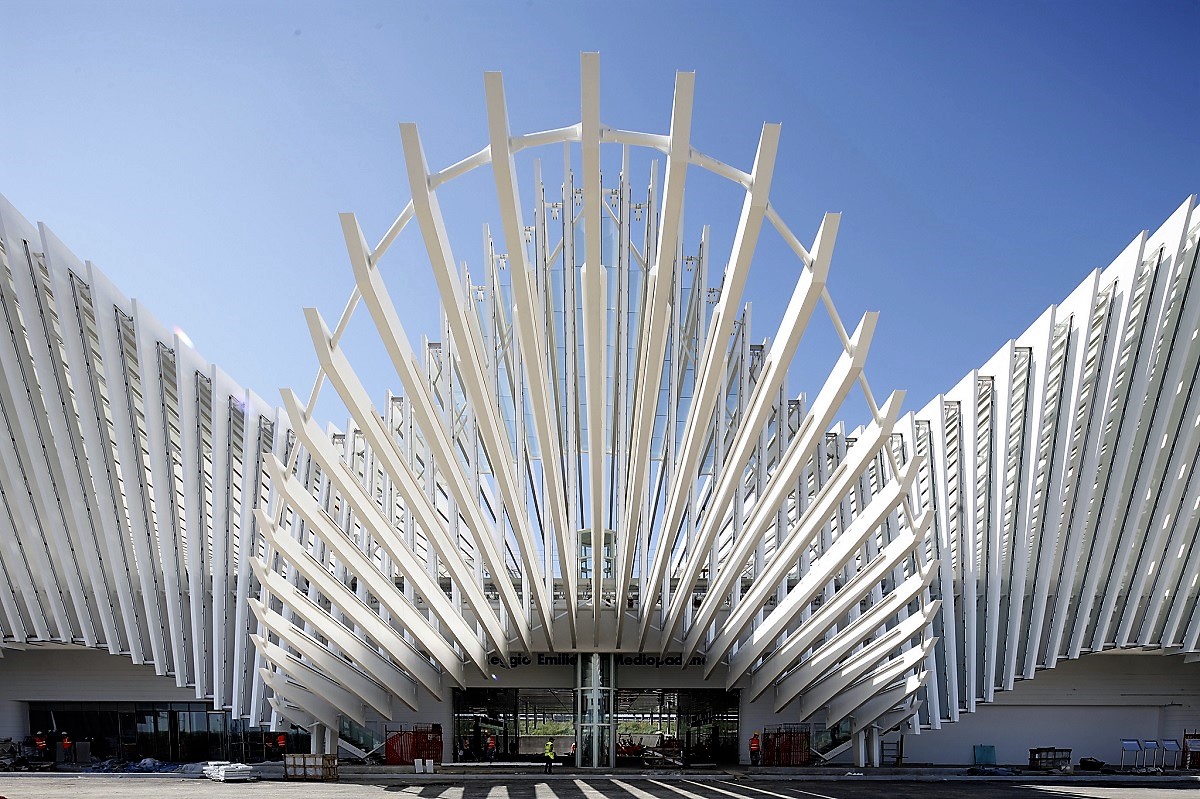 reggio emilia av mediopadana stazione calatrava