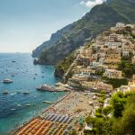 Ecco le spiagge raggiungibili in treno più belle del Sud Italia - Positano