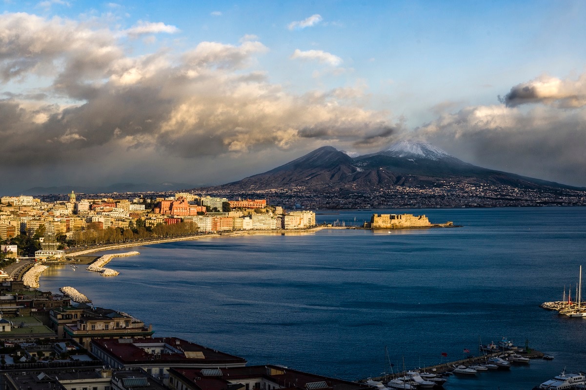 Ponte Ognissanti - Napoli credits Francesco Di Benedetto via Flickr