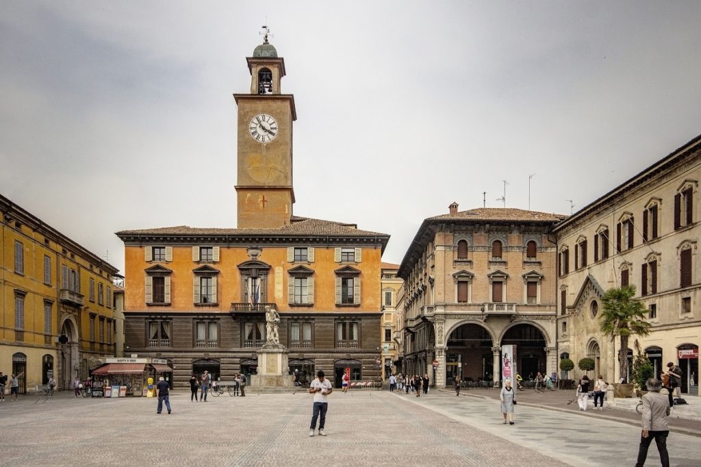 Reggio Emilia cosa vedere e cosa fare - piazza Prampolini credits Franco Celant via Flickr