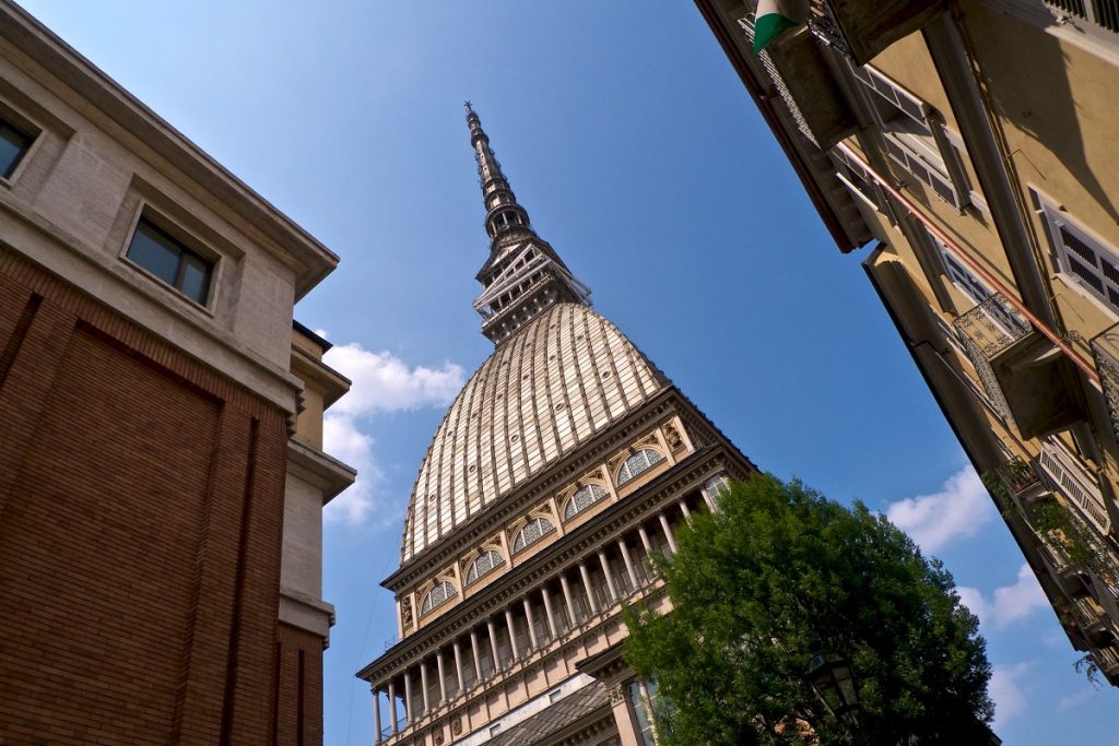 Negozi Vintage Torino credits Alessio Maffeis via Flickr