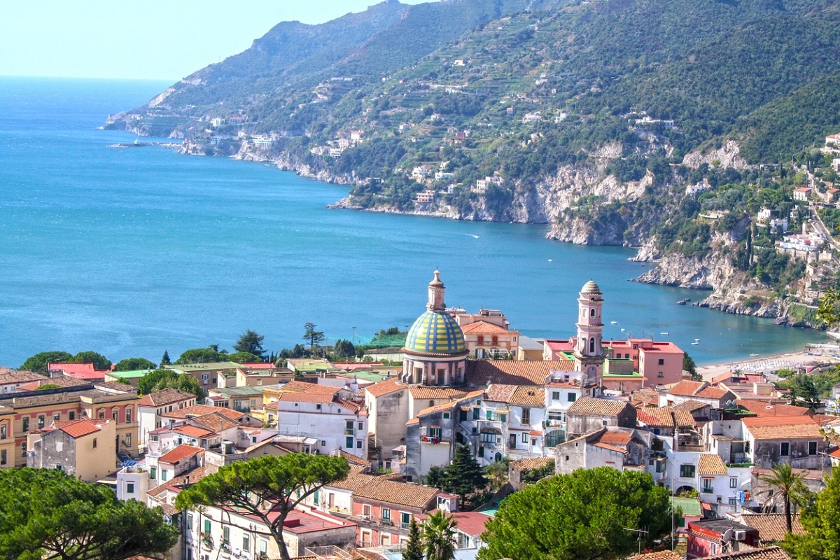 Vietri sul mare tra spiagge e ceramiche