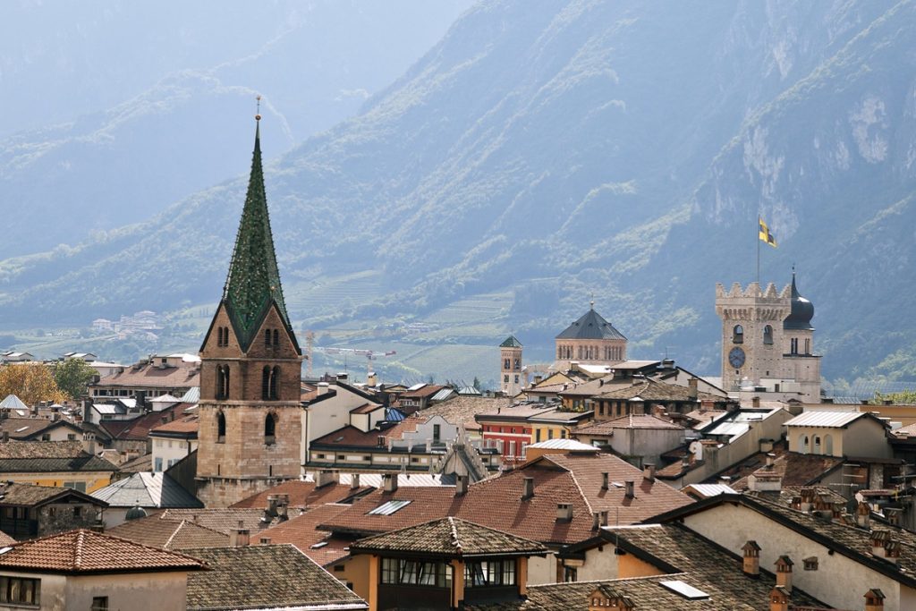 Trento travel guide: what to see, museums and mountain views
