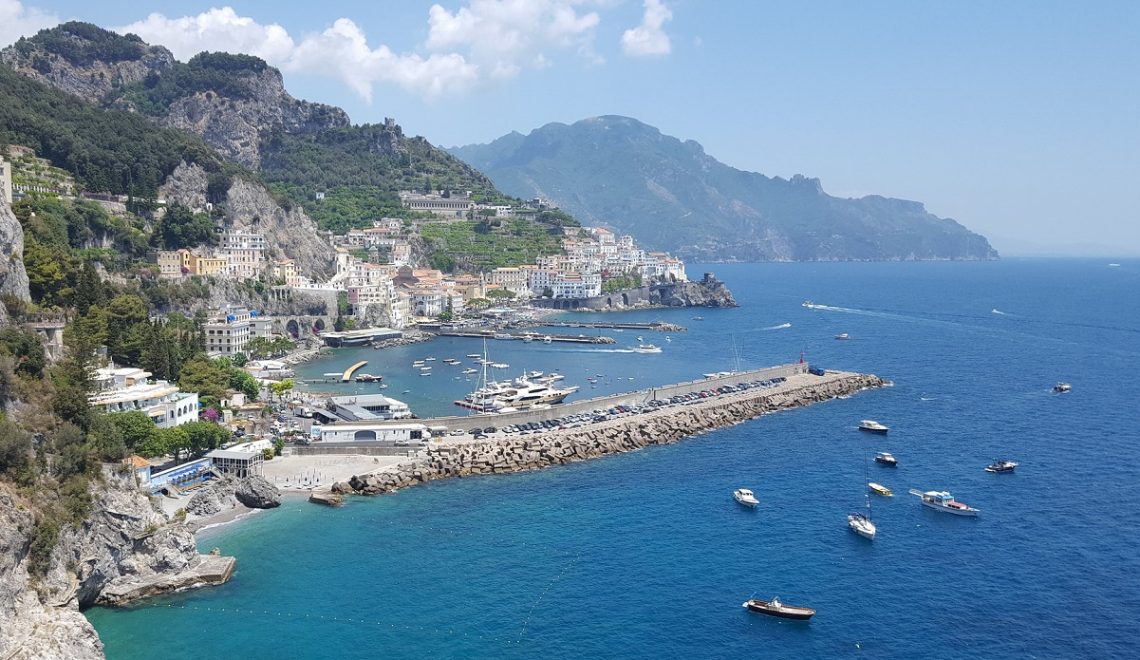 Weekend Amalfi spiagge credits Pitica Cristian via flickr