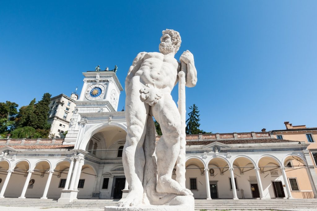 Udine cosa vedere statua