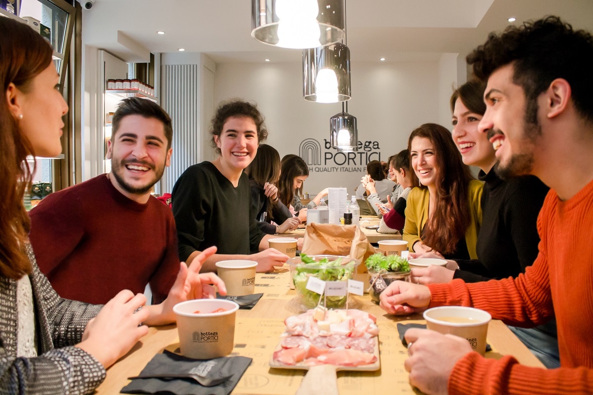 Bologna dove mangiare spendendo poco credits Bottega Portici