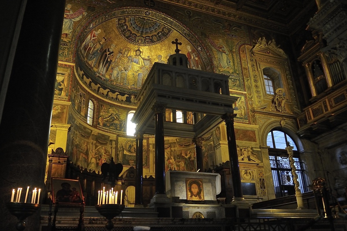 Cosa vedere a Roma Trastevere Basilica credits Rog01 via flickr