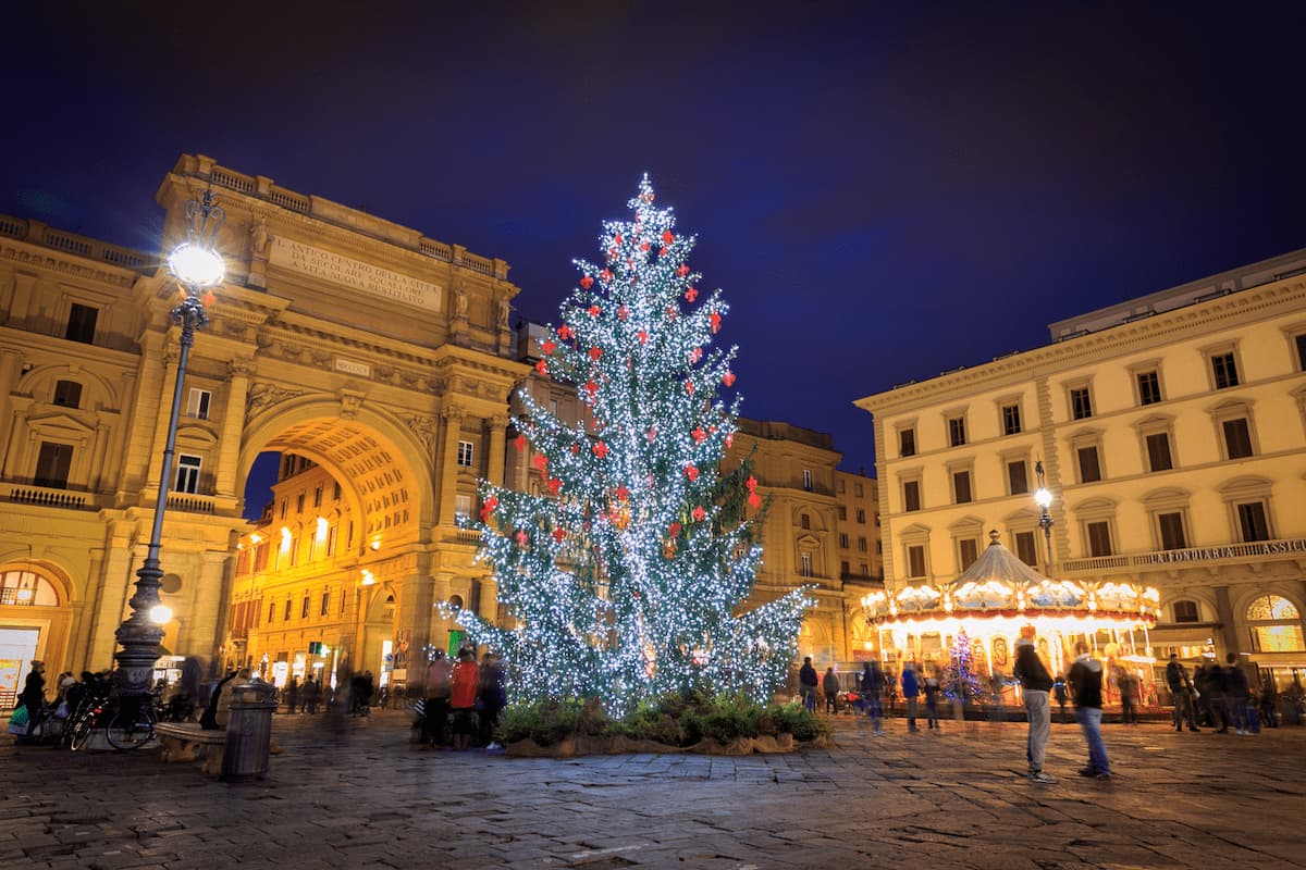 Florence’s Iconic Christmas Tree and Lights