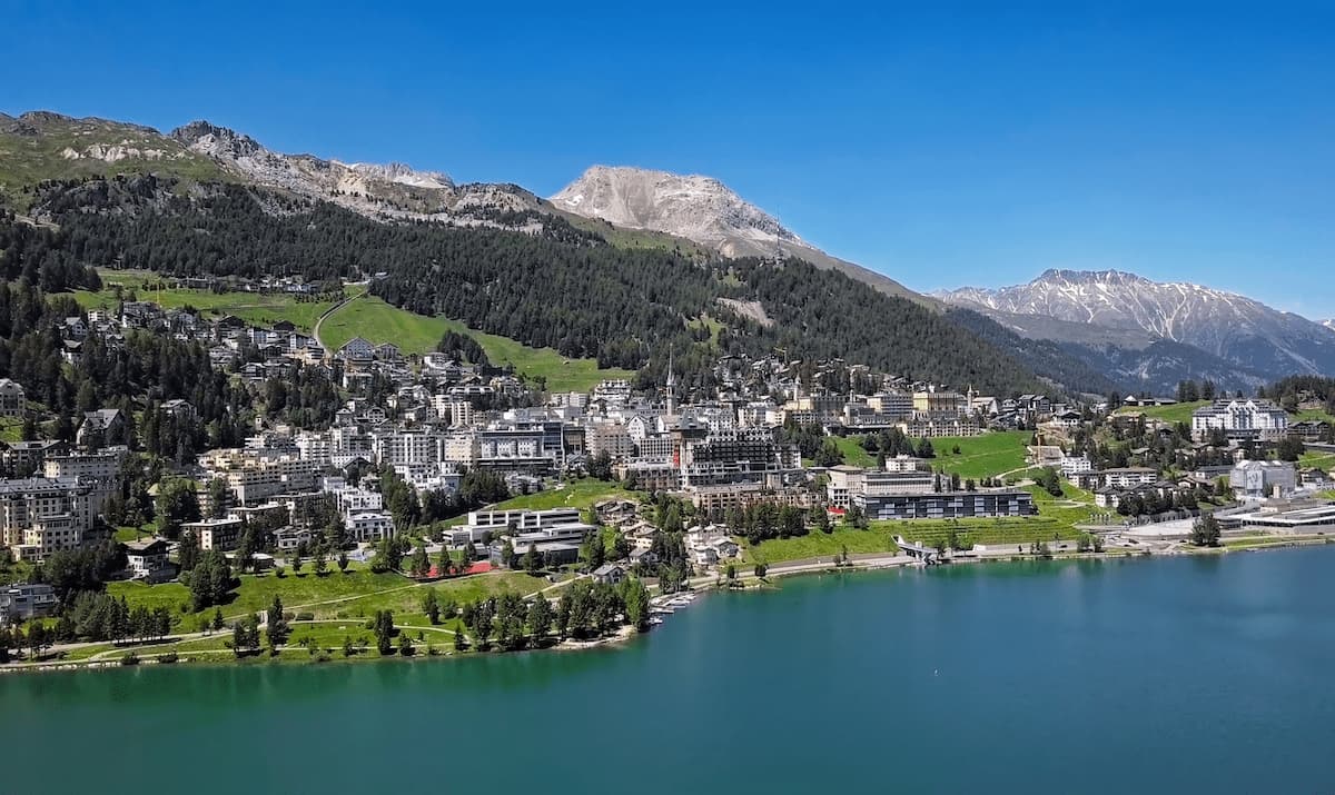 St. Mortitz dal treno rosso del bernina