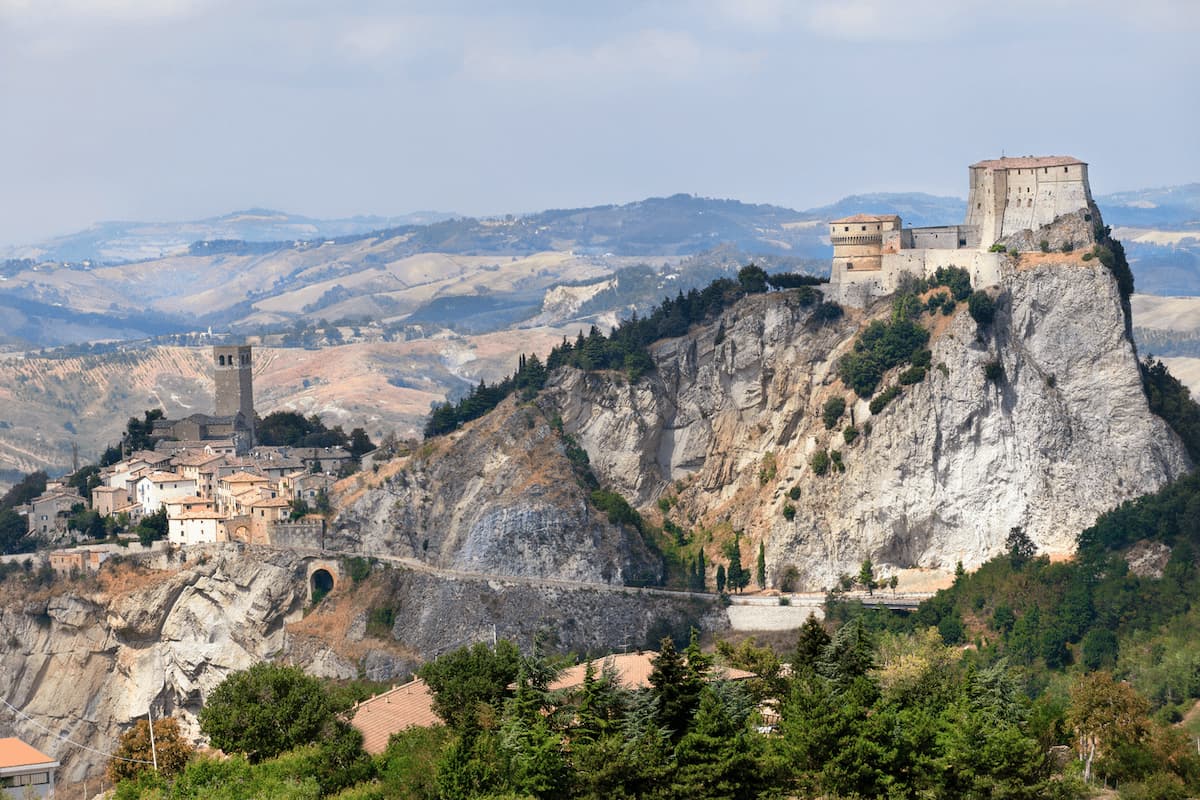 rocca di san leo castle