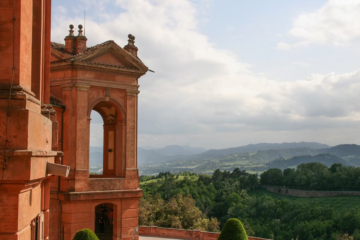 What to see in Bologna - Sanctuary of the Madonna di San Luca