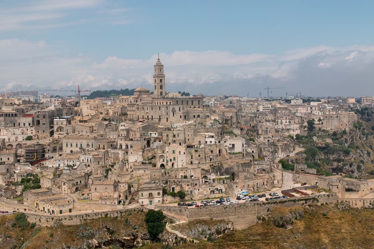 Cosa vedere in Puglia: Sassi di Matera: panorama e passeggiate tra storia e roccia