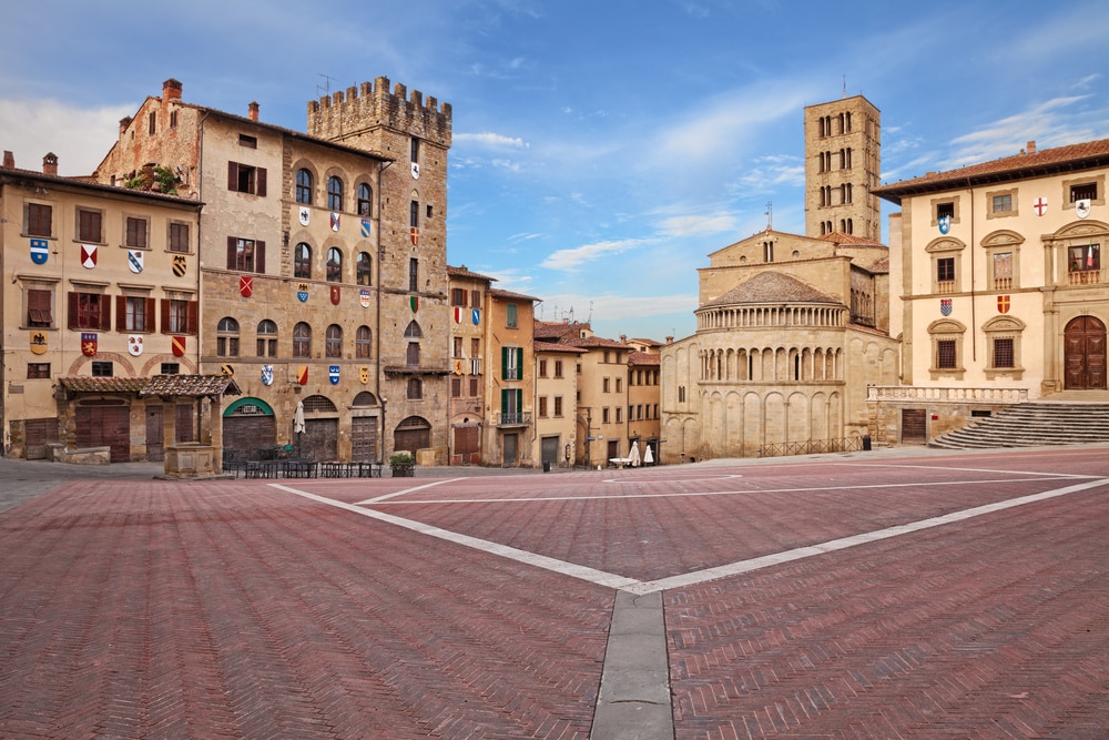 Cosa vedere ad Arezzo: guida ai tesori nascosti e alle esperienze imperdibili
